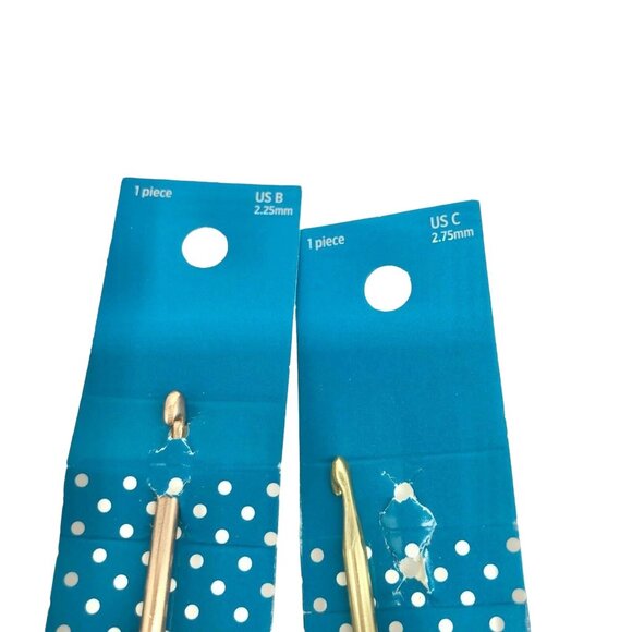 Stitch Studio Crochet Hooks Bundle 4 Various Sizes Aluminum or Steel NEW - Picture 3 of 6